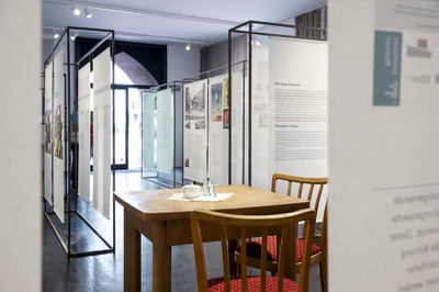 Suburbia: Gebaute Träume. Zukunft Einfamilienhaus, eine Ausstellung des Architekturzentrum Wien im afo