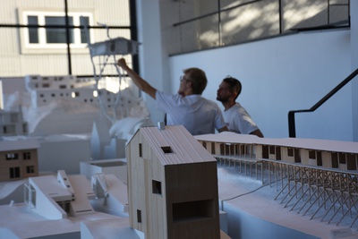 Ausstellungseröffnung "Rebuild: Figures of Space" – © aut
