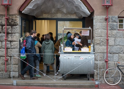 Eröffnungsfest mit Studierenden von Raum und Design / Kunstuni Linz