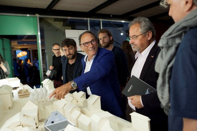 „Hafenskizzen“ Ausstellung und Diskussion