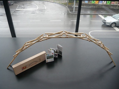 Bausatz und Aufbau – Der "Leonardobrücken-Bausatz"