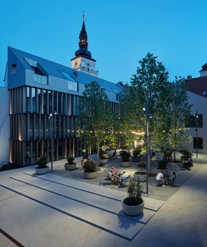 Vallo Sadovsky Architects, Námestie, Trnava