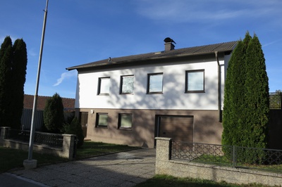 "verschlossen"