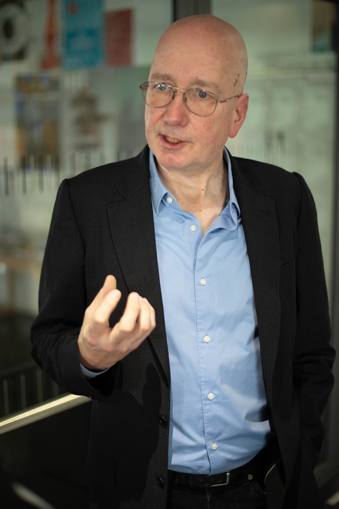 Kurator Tom Holert, vai 2022