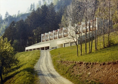 Hans Purin, Siedlung Halde, Bludenz, 1965–1967
Blick auf den aus neun Häusern bestehenden zweiten Teil der Siedlung