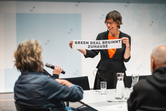 Tiroler Landesumweltanwaltschaft: B. Poscher für Bürger:innenbiotope Tiroler Landesumweltanwaltschaft: B. Poscher für Bürger:innenbiotope