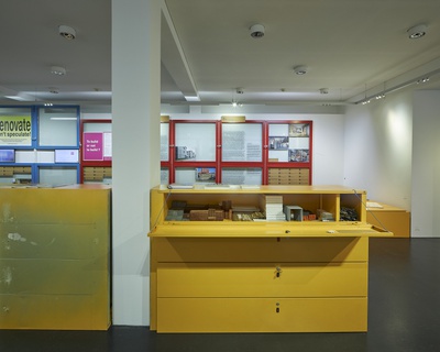 Ausstellugnsansicht "Refuse, Reduce, Re-use, Recycle, Rot" im vai