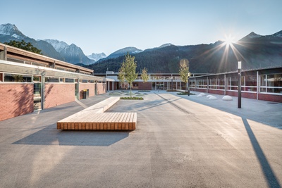 Bildungscampus Nüziders | Bauherrschaft: Gemeinde Nüziders | Architektur: Fink Thurnher Architekten – © Foto: Hanno Mackowitz Bildungscampus Nüziders | Bauherrschaft: Gemeinde Nüziders | Architektur: Fink Thurnher Architekten