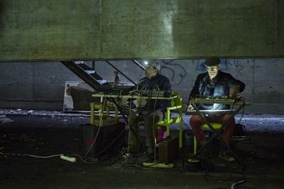 Kino unter der Brücke