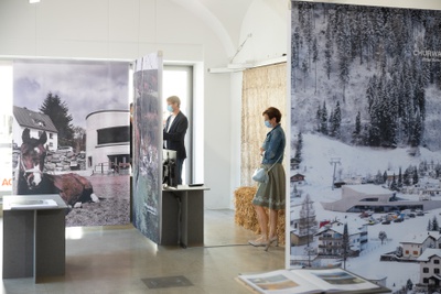 Ausstellungseröffnung LandLeben | Exhibition Opening CountryLife