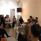 Start-up: Einsam, Zweisam, Dreisam, ...: 25.05.2016