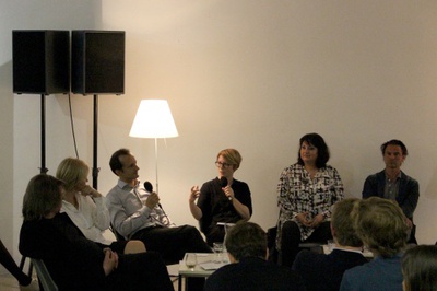 Start-up: Einsam, Zweisam, Dreisam, ...: 25.05.2016