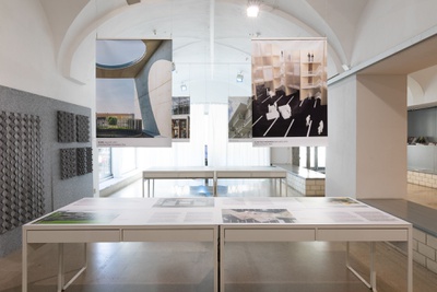 Ausstellungsansichten "Fortschritt zu Wohnbau"