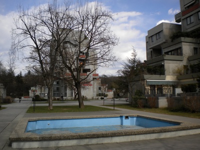 Häuser schaun: Ausstellung Wohnmodelle. Experiment und Alltag im stadtmuseumgraz sowie Terrassenhaussiedlung / Werkgruppe Graz 1972 - 1978