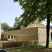 Treffpunkt ist um 11 Uhr beim HDA; Preis: EUR 3,- / für Kinder gratis. Die Führung vor Ort startet um ca. 11.30 Uhr und dauert eine Stunde.