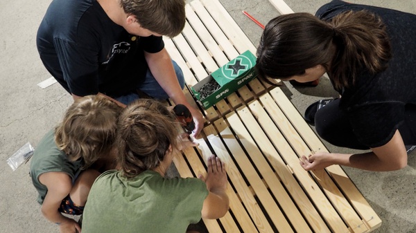Pro Bono Projekt MeetEinander, Umsetzungsworkshop mit Kindern im Kinderdorf Vorarlberg, Bregenz, Foto: © Ellena Neff, 2022