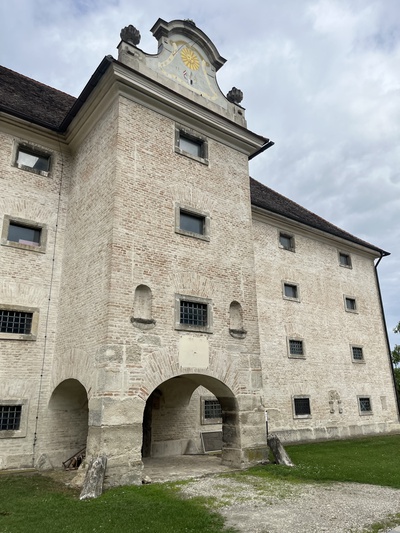 ORTE_Gefuehrter Rundgang _Getreidespeicher _ Schüttkasten Gut Petronell2