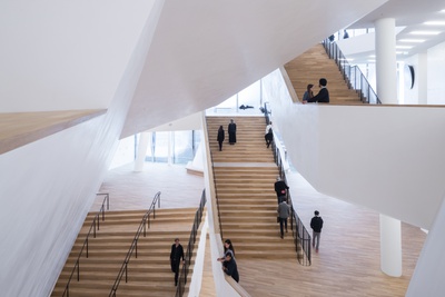 Treppenhaus - Elbphilharmonie, Hamburg; Architektur: Herzog & De Meuron