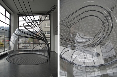„In Situ“-Arbeit von Ursula Klein und Valentine Troi zur Ausstellung „Splined Spheres“, 2013; Bildnachweis: aut