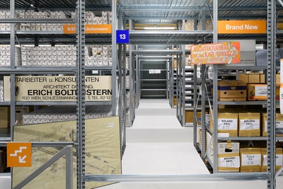 Einblick in das Az W Sammlungsdepot in Möllersdorf, Foto: © Iris Ranzinger