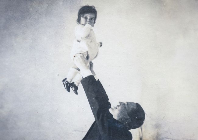 Archivfoto: Mies mit Georgia als Baby