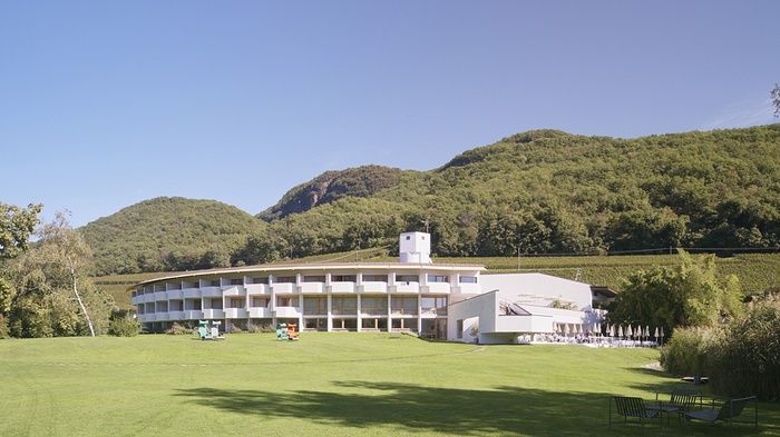 Othmar Barth, Seehotel Ambach, Kaltern, 1972  – 73