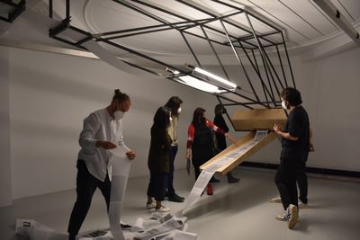 Eröffnungstag "Krater Fajan: Viel TamTam um Nichts" im aut