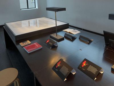 Blick in die Ausstellung "Asmara - The Sleeping Beauty"