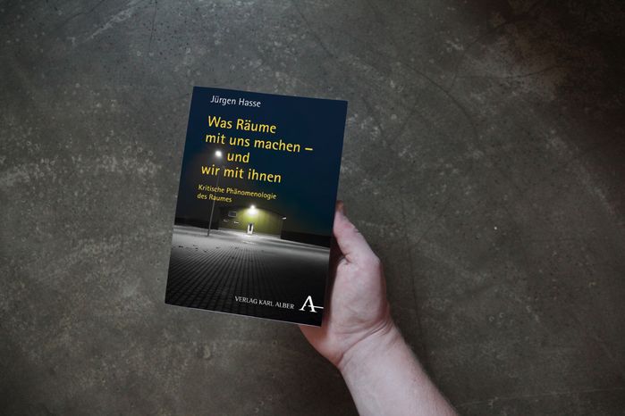 Theorie im Keller #10 -Jürgen Hasse: Was Räume mit uns machen – und wir mit ihnen