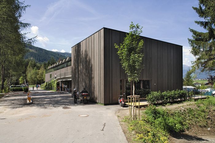 Anerkennung des Landes Tirol für Neues Bauen 2008: Hauptgebäude und Badehaus Natterer See, Natters, 2007–08 (Architektur: Giner + Wucherer)