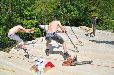 April bis Mai 2015: das bilding entsteht