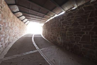 Tiefgaragenabfahrt bei Schloss Gandegg. Überetsch
