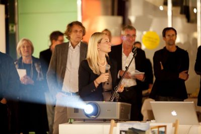 Ausstellungseröffnung und Buchpräsentation: KALT UND WARM