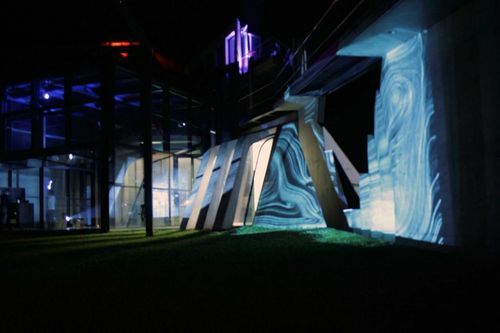 Virtual Materiality and Steinhaus