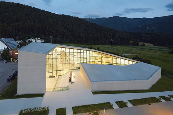 Kletterhalle Bruneck, Stifter + Bachmann