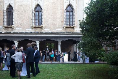 Österreichischer Beitrag auf der 13. internationalen Architekturausstellung „La Biennale di Venezia“ – Fest in der Antica Abbazia della Misericordia (© Günter R. Wett)