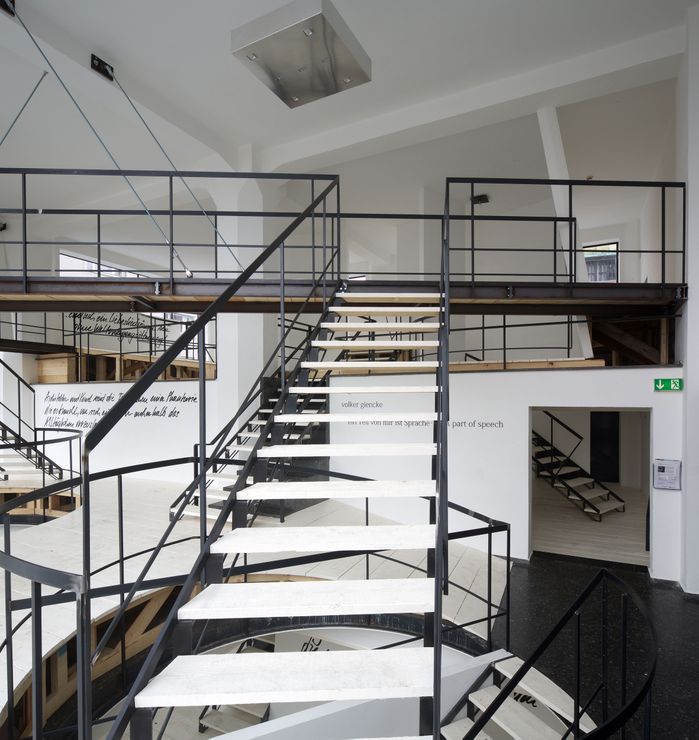 Blick in die Ausstellung im aut, Bildnachweis: © Günter R. Wett