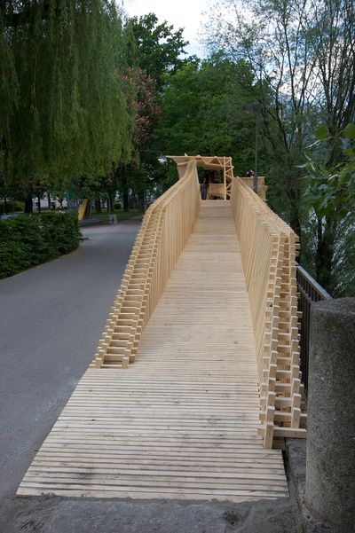 Plattform "... ich will an den Inn", gebaut von columbosnext im Auftrag von aut, 2008