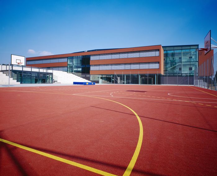 Bundesgymnasium und Bundesrealgymnasium Wolkersdorf, Architektur Consult, 2003