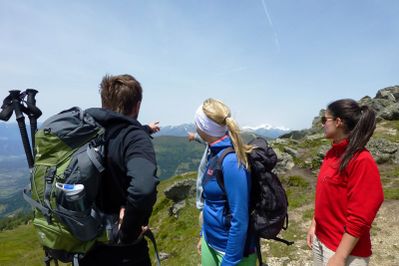 Wir wechseln die Perspektive… – Absolventen als Richtungsweisende Vorbilder- von Links Jürgen Wirnsberger,Raffaela Lackner, Barbara Steiner