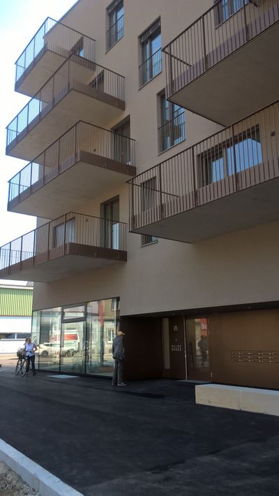 Häuser schaun PLUS: PENTAPLAN, Wohn- und Geschäftshaus Eggenberge: 25.06.2016