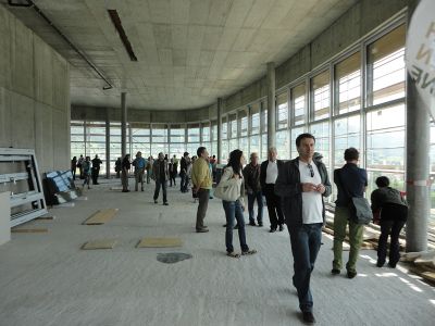 Baustellenführung "HochHausen im Headline"