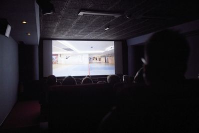 AT 2022- Filmabend: LEBEN LERNEN RAUM