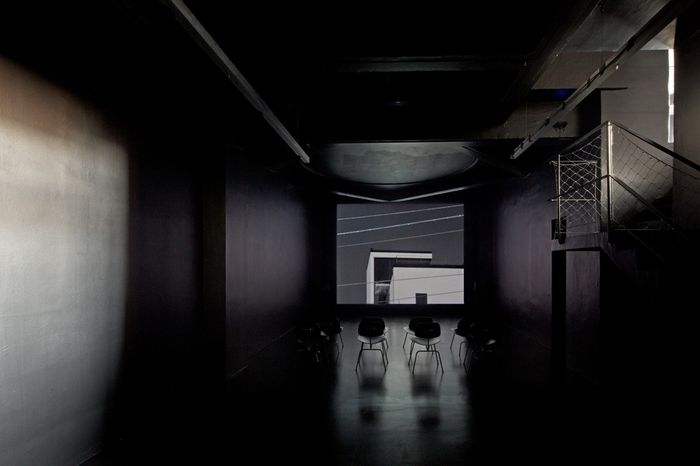 Blick in die Ausstellung "film foto foto film" im aut, Bildnachweis: Günter R. Wett