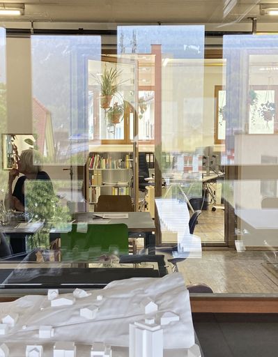 Sturnengasse, Ein- und Ausblicke, Leerstand neu genutzt, Foto: © Christa Engstler, 2024