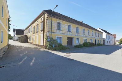 ORTE_Ausstellung_wertvolles Erbe_ ehemalige Strickwarenfabrik Hirschbach
