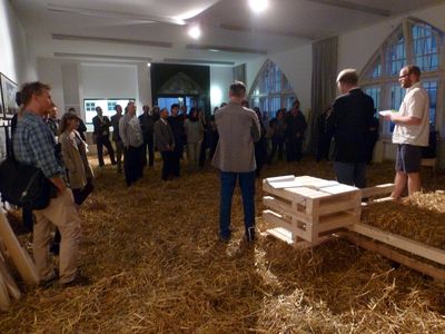 heri&salli: „Architektur im Schlaf“