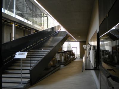 Häuser schaun 24.04.2010: Archäologiemuseum / BWM Architekten und Partner, Lapidarium / PURPUR Architektur