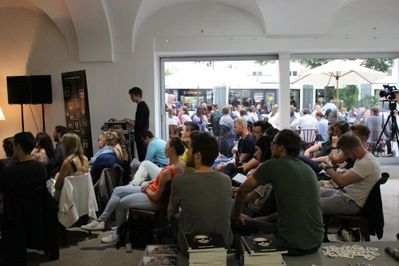 Start-up: Einsam, Zweisam, Dreisam, ...: 25.05.2016