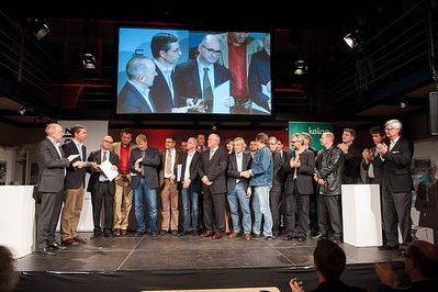 Holzbaupreis Kärnten 2013 – Aussichtsturm Pyramidenkogel
Planung: Klaura Kaden + Partner ZT GmbH
Bauherr: Pyramidenkogel Infrastruktur GmbH&CoKG
Tragwerksplanung: Lackner+Raml ZT GmbH
Ausführung: Rubner Holzbau GmbH
Kategorie: Ingenieurholzbau